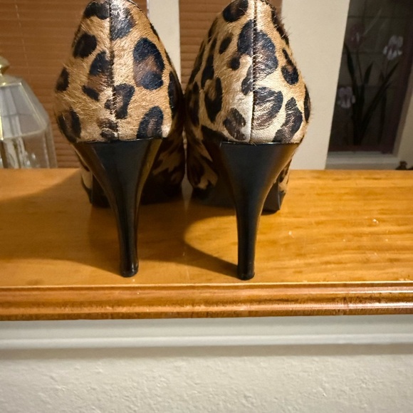 Alfani cheetah heels - Picture 3 of 14